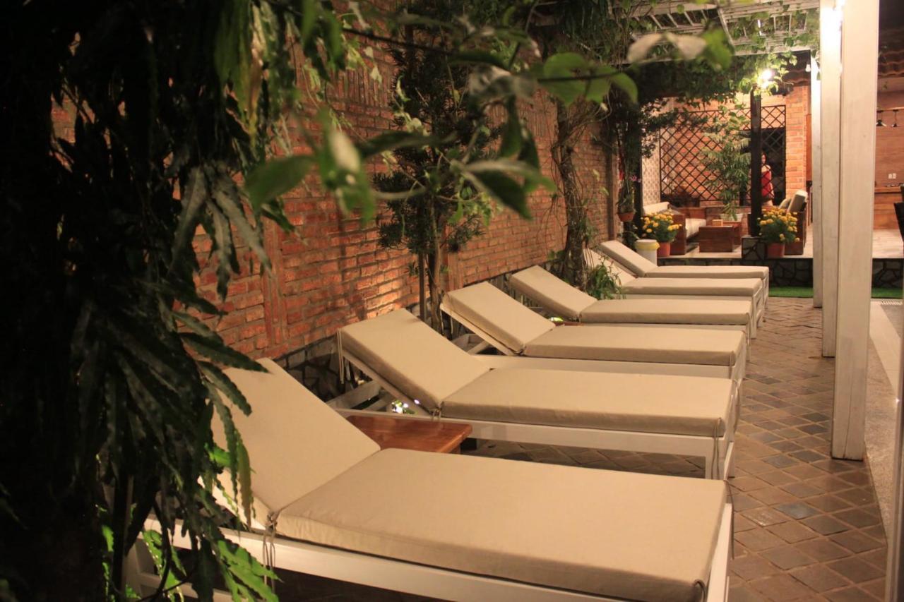 Ambedo Hotel Phu Quoc Exterior photo